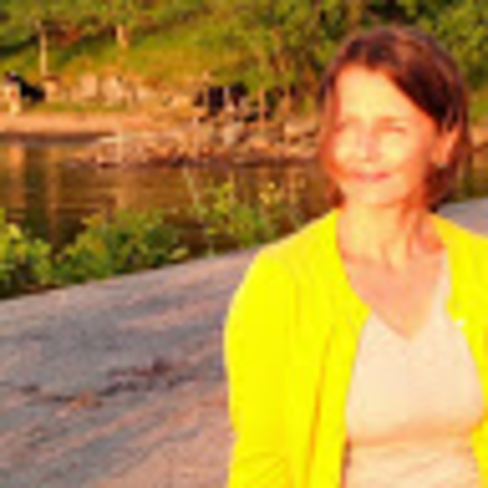 Meet your Posher, Leyla